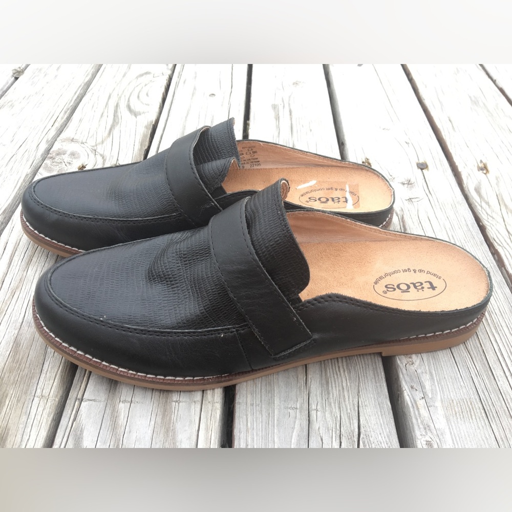 Taos Royal Mule Black Leather Slip On Shoe Size 9 Woman’s